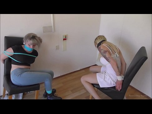 ❤️ Toksomaniulo / ligita kaj buŝoŝtopita / junulino en mizero Anala porno ĉe ni % eo.courseclass.ru% ❌❤
